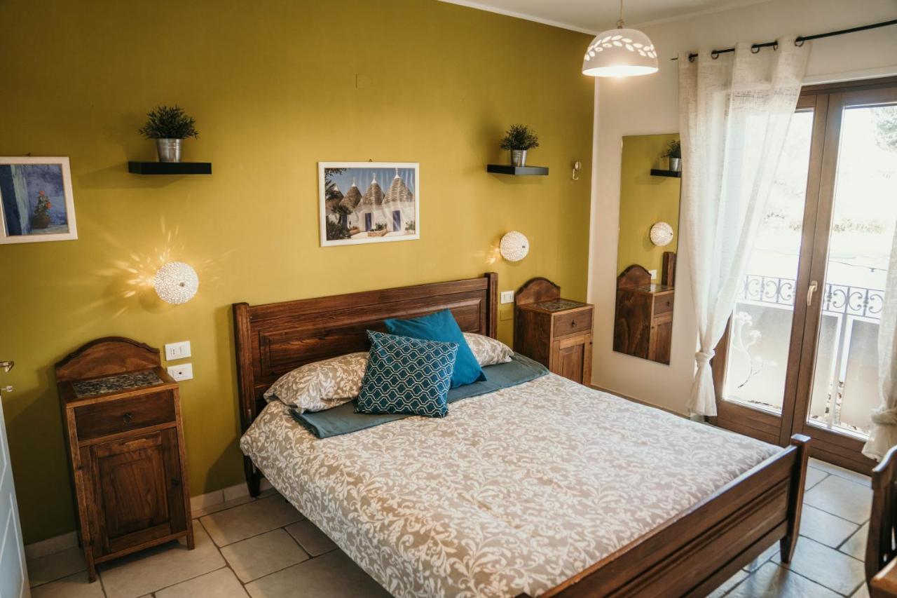 Casa Mita Bed and Breakfast Pulsano Eksteriør billede