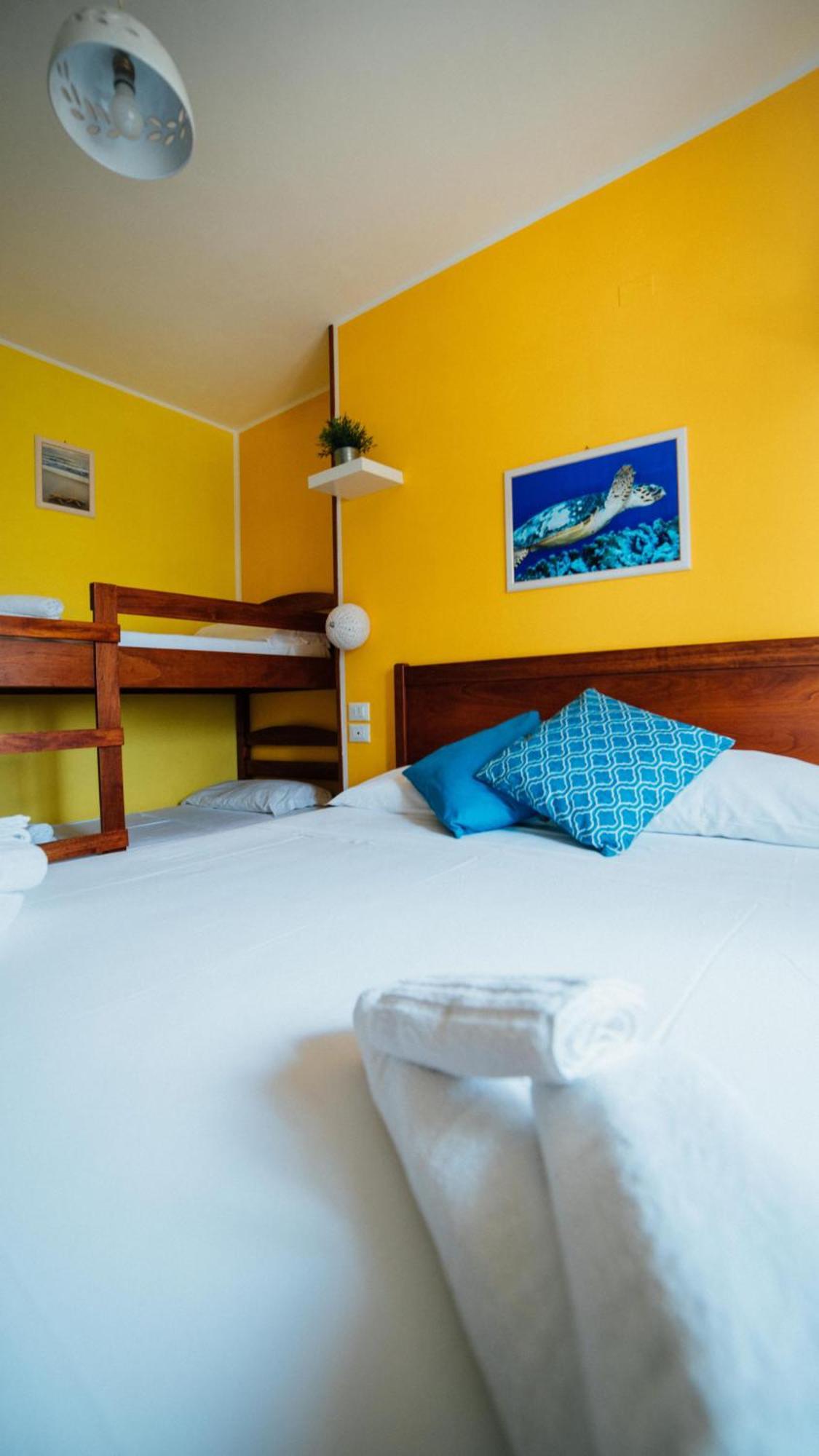 Casa Mita Bed and Breakfast Pulsano Eksteriør billede